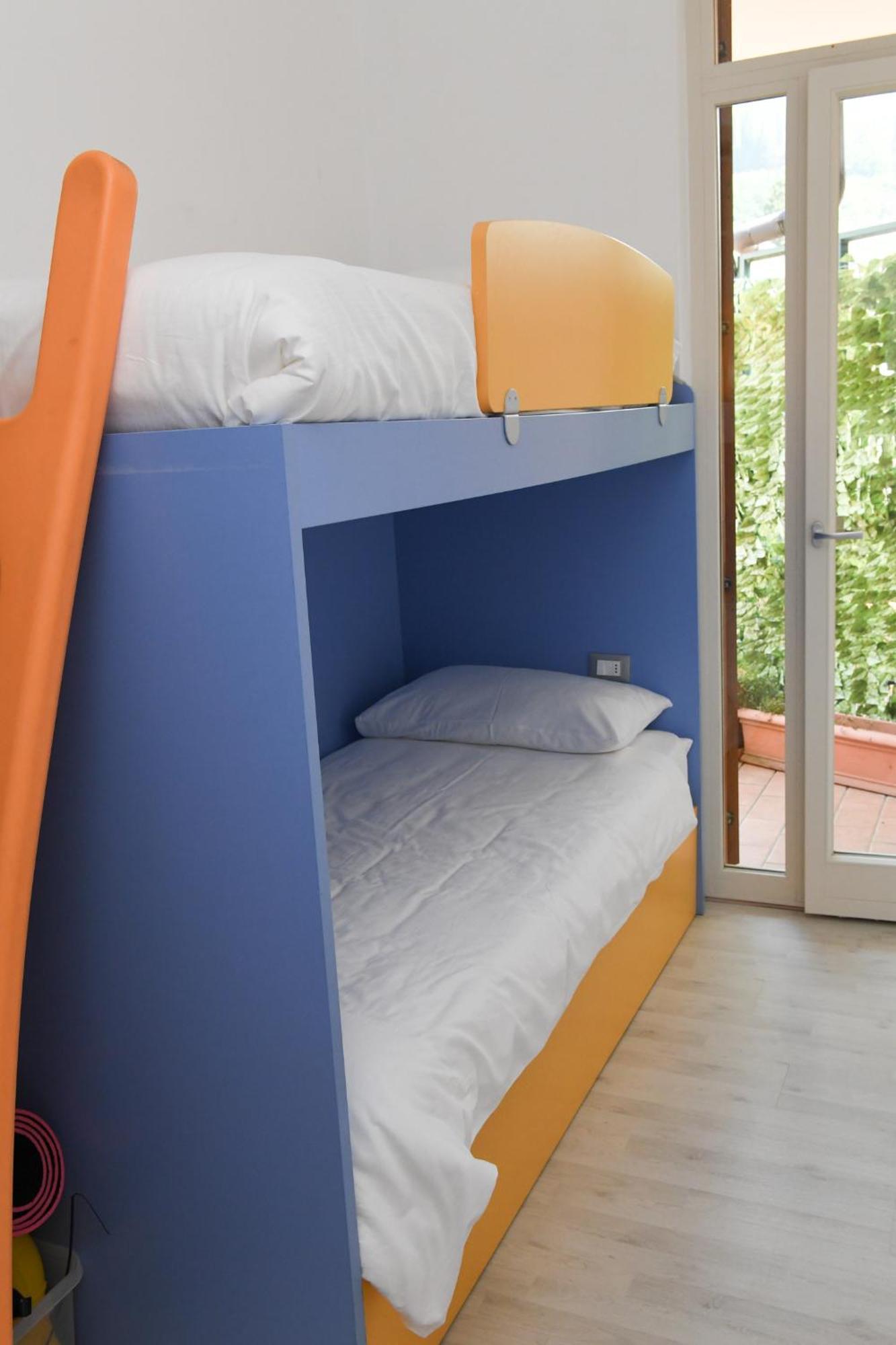 Favola Bella The Panoramic Penthouse Apartment Bardolino Bagian luar foto
