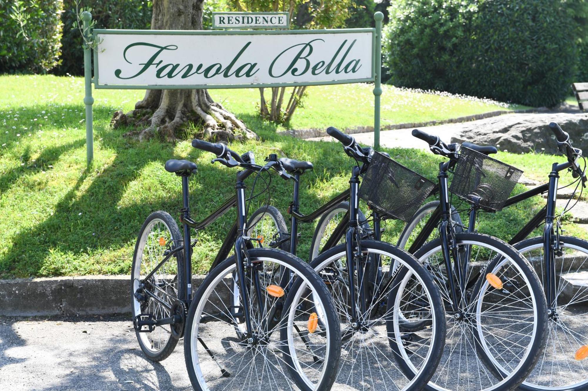 Favola Bella The Panoramic Penthouse Apartment Bardolino Bagian luar foto
